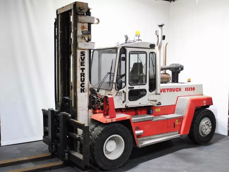 SVETRUCK 15-1200